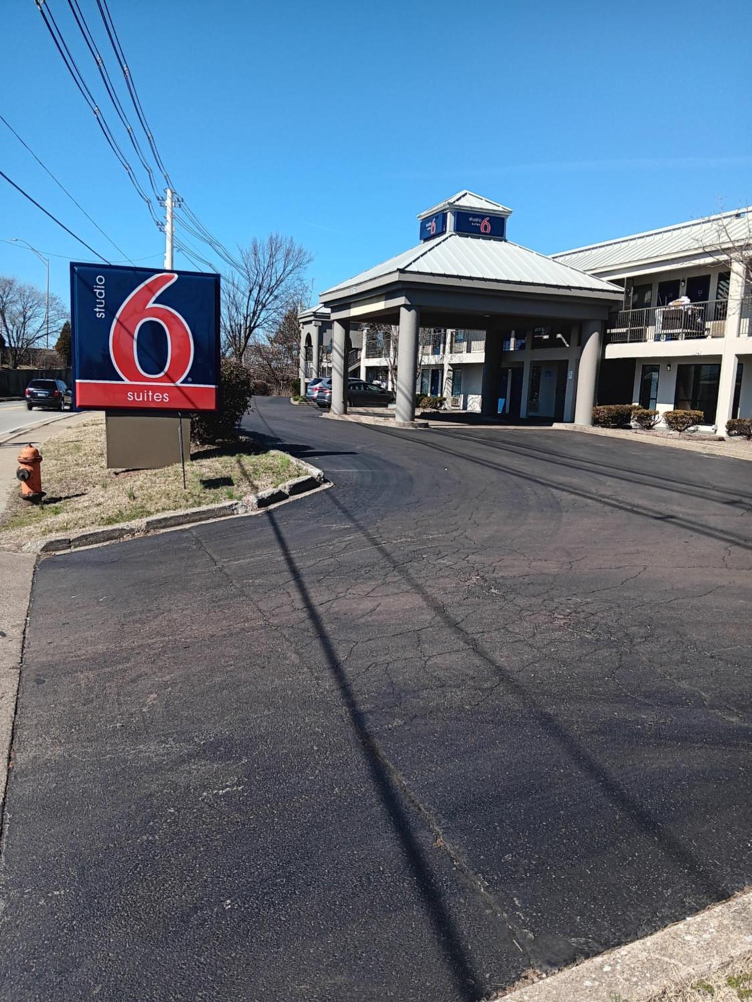 Studio 6 Suites Louisville Ky Airport/Expo Center エクステリア 写真